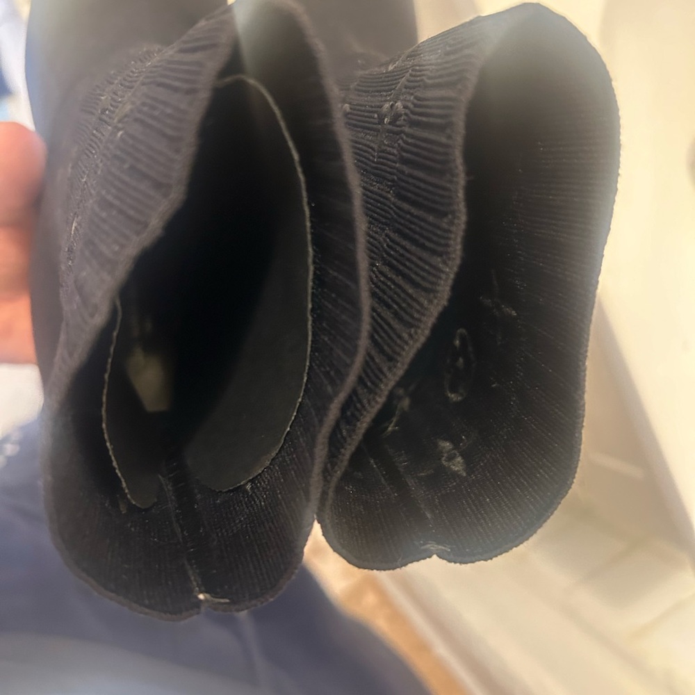 Louis Vuitton knit ankle boots sz 38 euro size 38 women’s - Picture 7 of 16